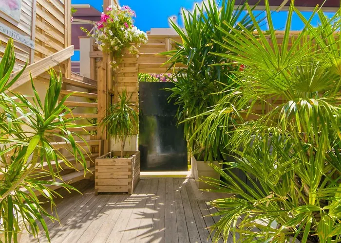 Pet Friendly hotel: Glamorgan