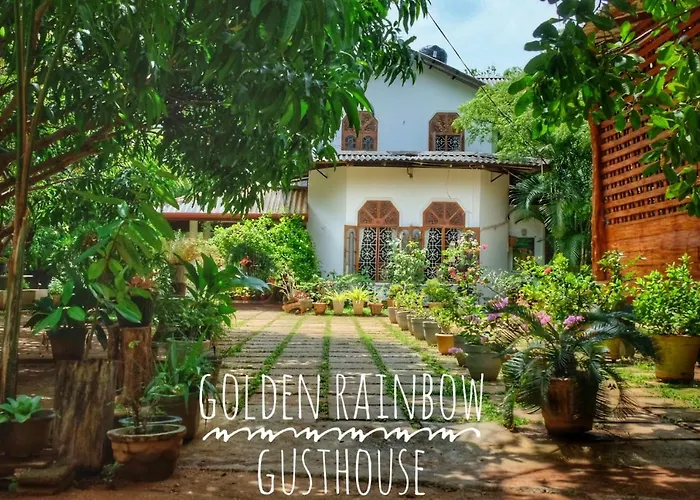 Hotel with view: Golden Rainbow Guest House