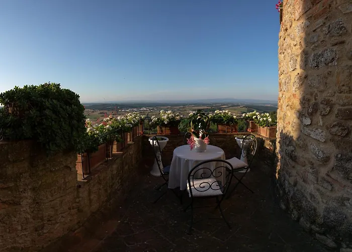 Casa vacanza: Residenza d'epoca Torre dei Serviti