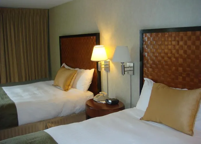 Hotel barato: The Skyline Hotel New York