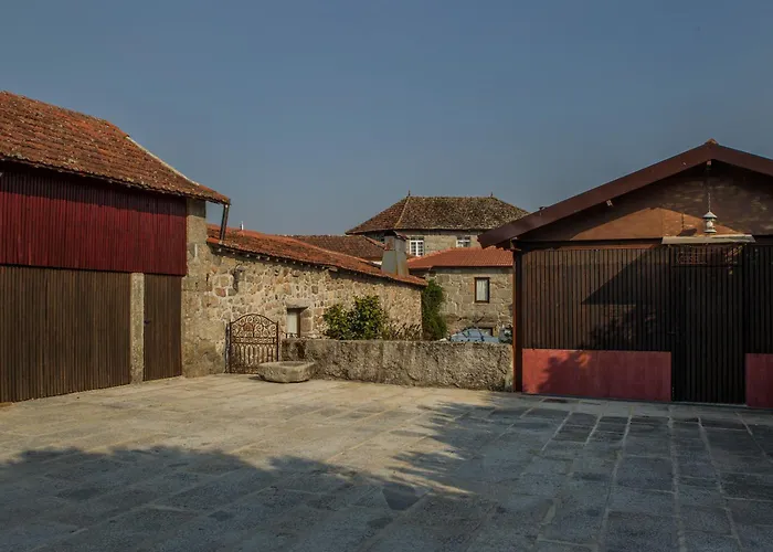 Casa De Louredo