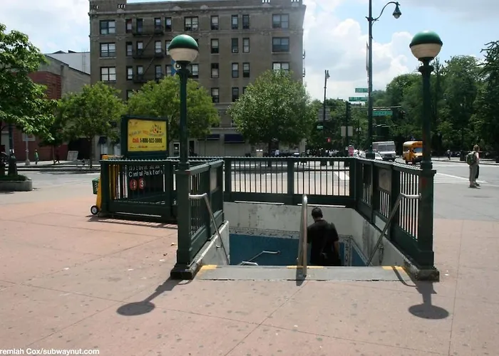 Ferienvermietung: Your Home In Harlem