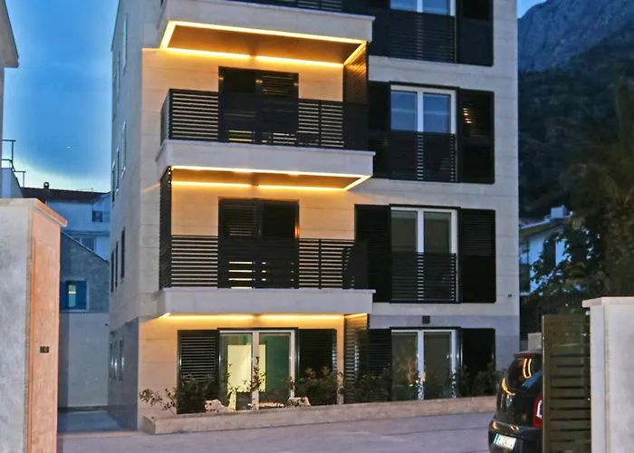 Magic Stone Apartments