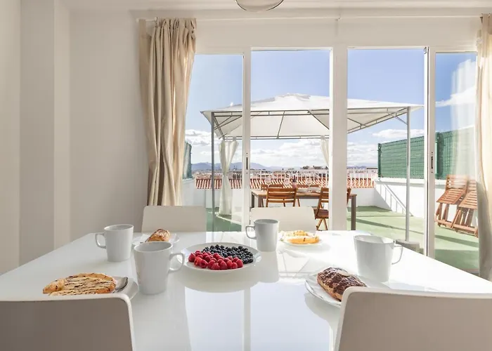 Perros hoteles Fun Building Duplexes By Homeabout