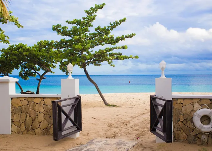 Strandhotel: Coyaba Beach Resort