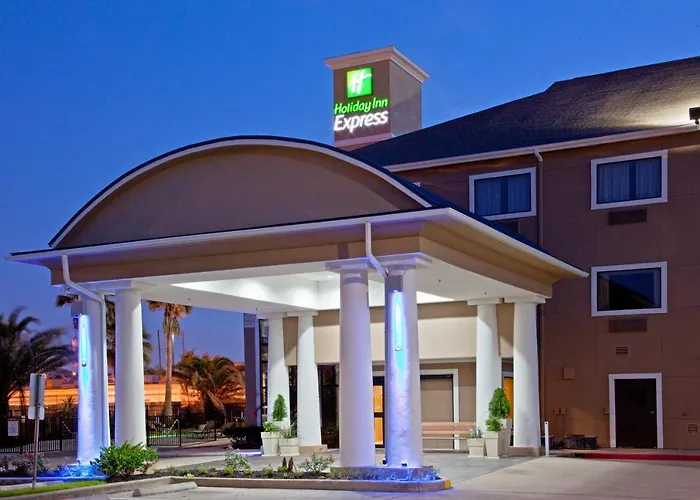 Beach hotel: Best Western Champions Forest Inn And Suites