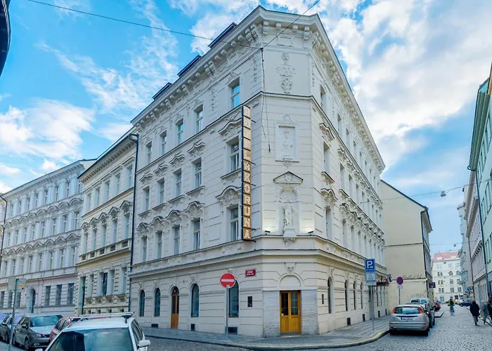Hotel de 3 estrellas: Koruna Hotel