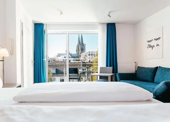 Haus Am Dom - s Und Ferienwohnungen