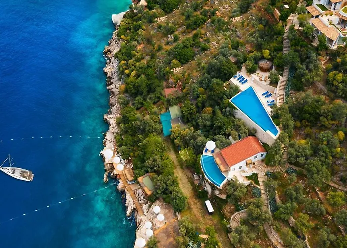 In Luxury hotels Villa Mahal