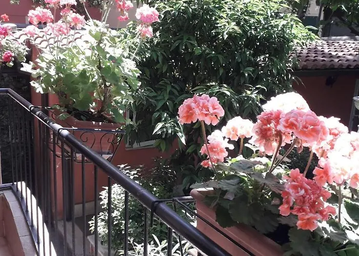  Gioia Guest House