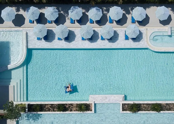 Boutique hotel only: Seabed Grand Hotel Phuket